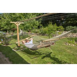 Superst�rk Polyester fiskenetsv�vet h�ngek�je liggem�l 140 x220 cm med tv�rpind der holder den �ben