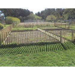 Kastanjehegn 10 meter x 0,90 m (+/- 7 cm staveafstand) inkl. 7 kraftige kastanjestolper 160 cm �:8/10  stolper - incl. skruer