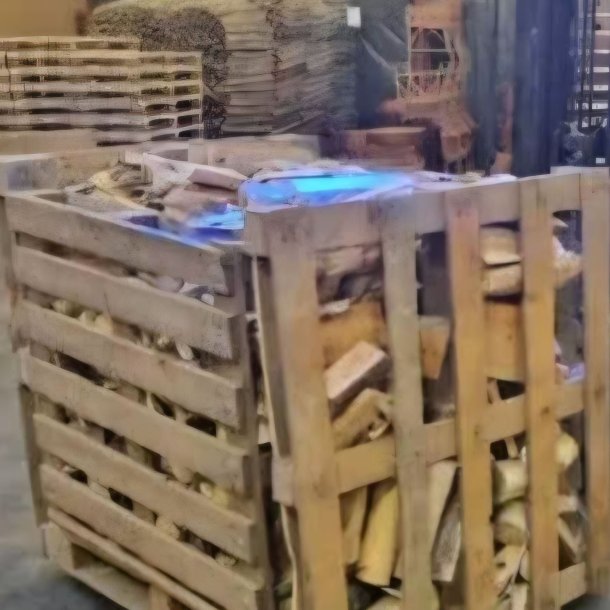 Kasse med sk�rerester